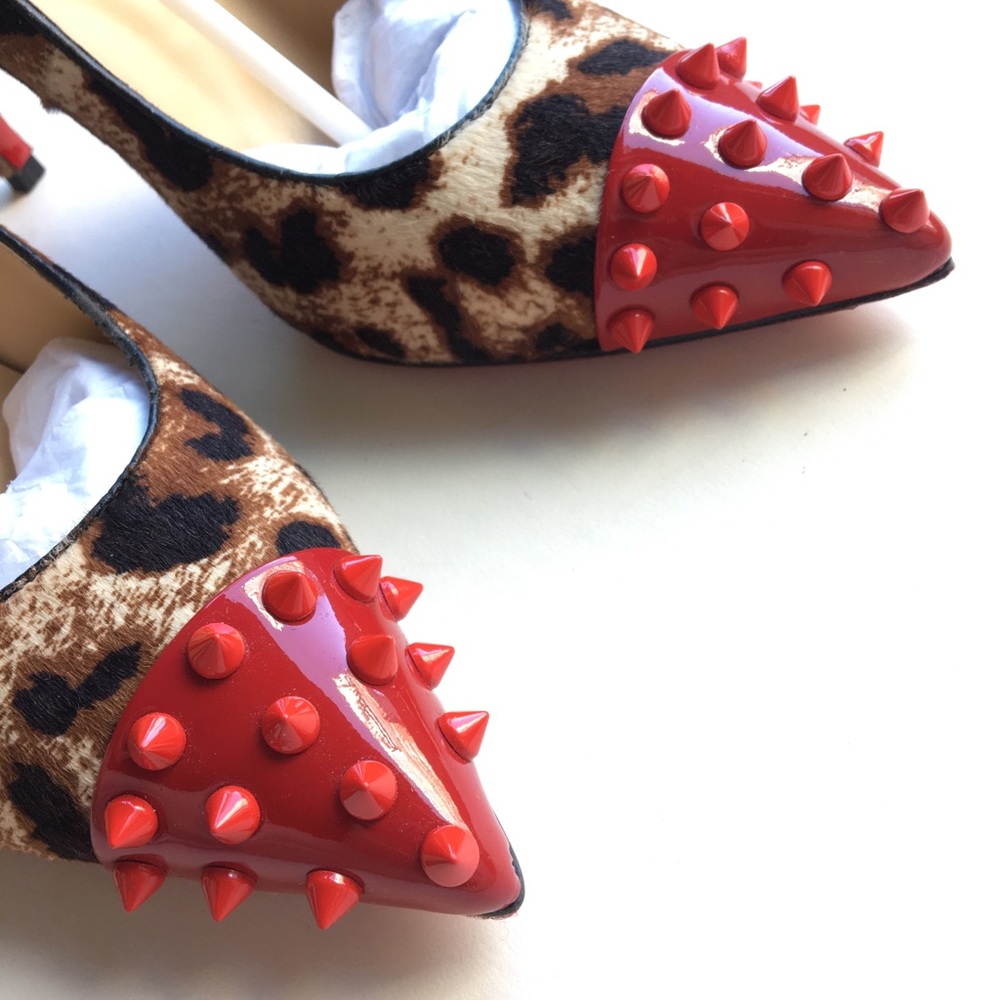 Red studs La Boutin like pumps